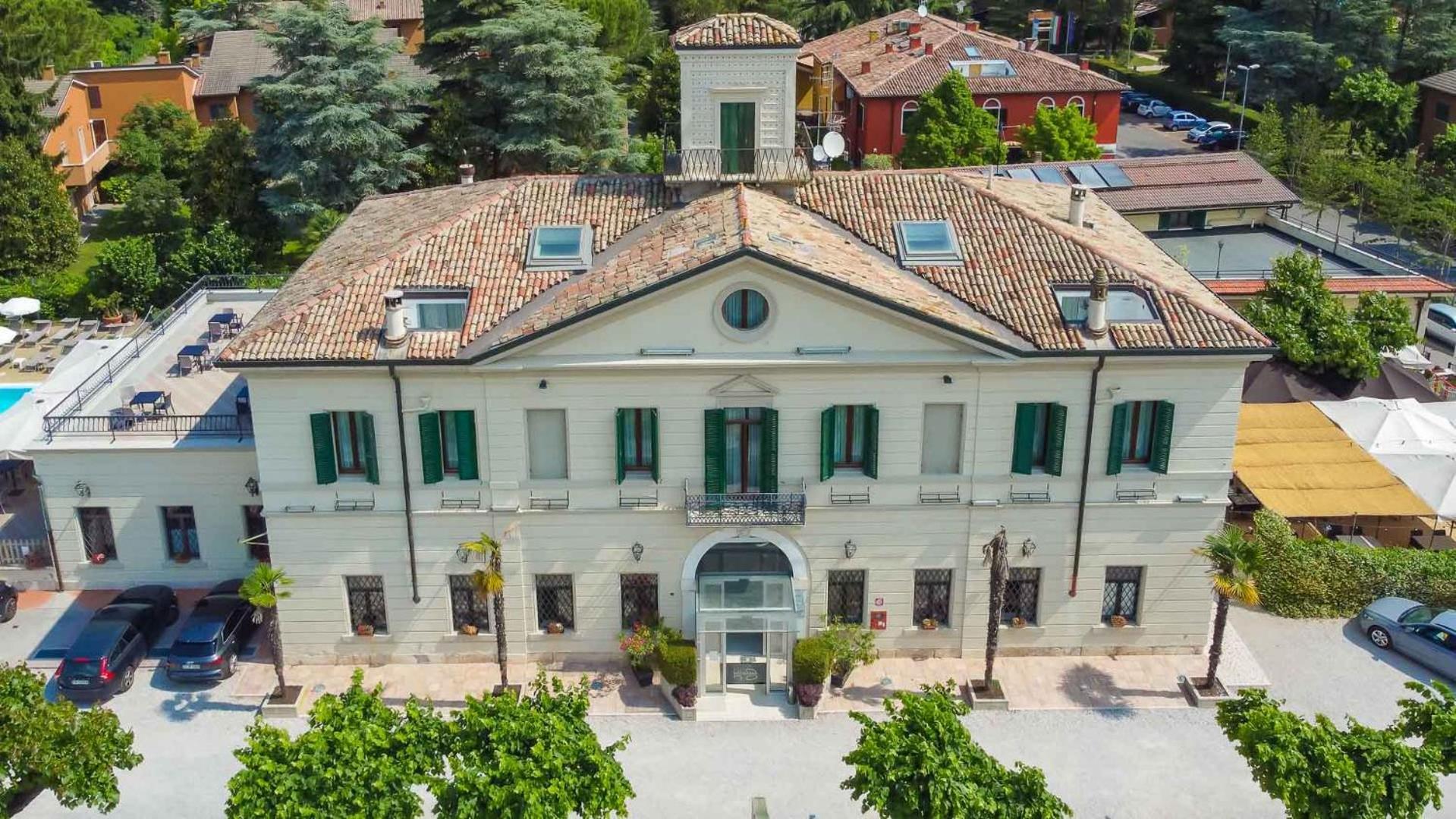 Hotel Dogana Sirmione Exterior photo